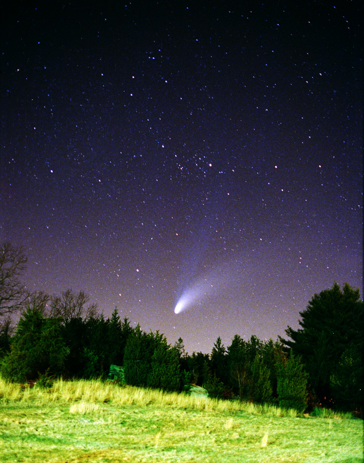nezadudnuteľný pohľad na kométu Hale-Bopp, 1997