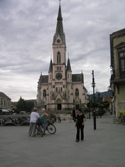prekrásny kostol v centre starobylého mestečka Kőszeg ...